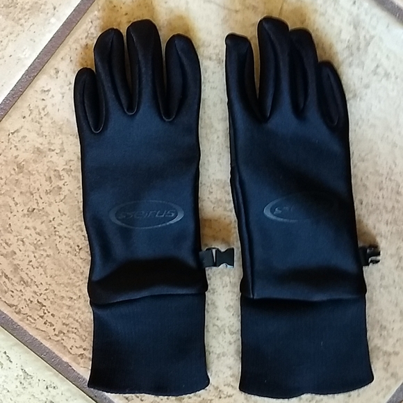 Seirus All Weather Gloves - Picture 1 of 8
